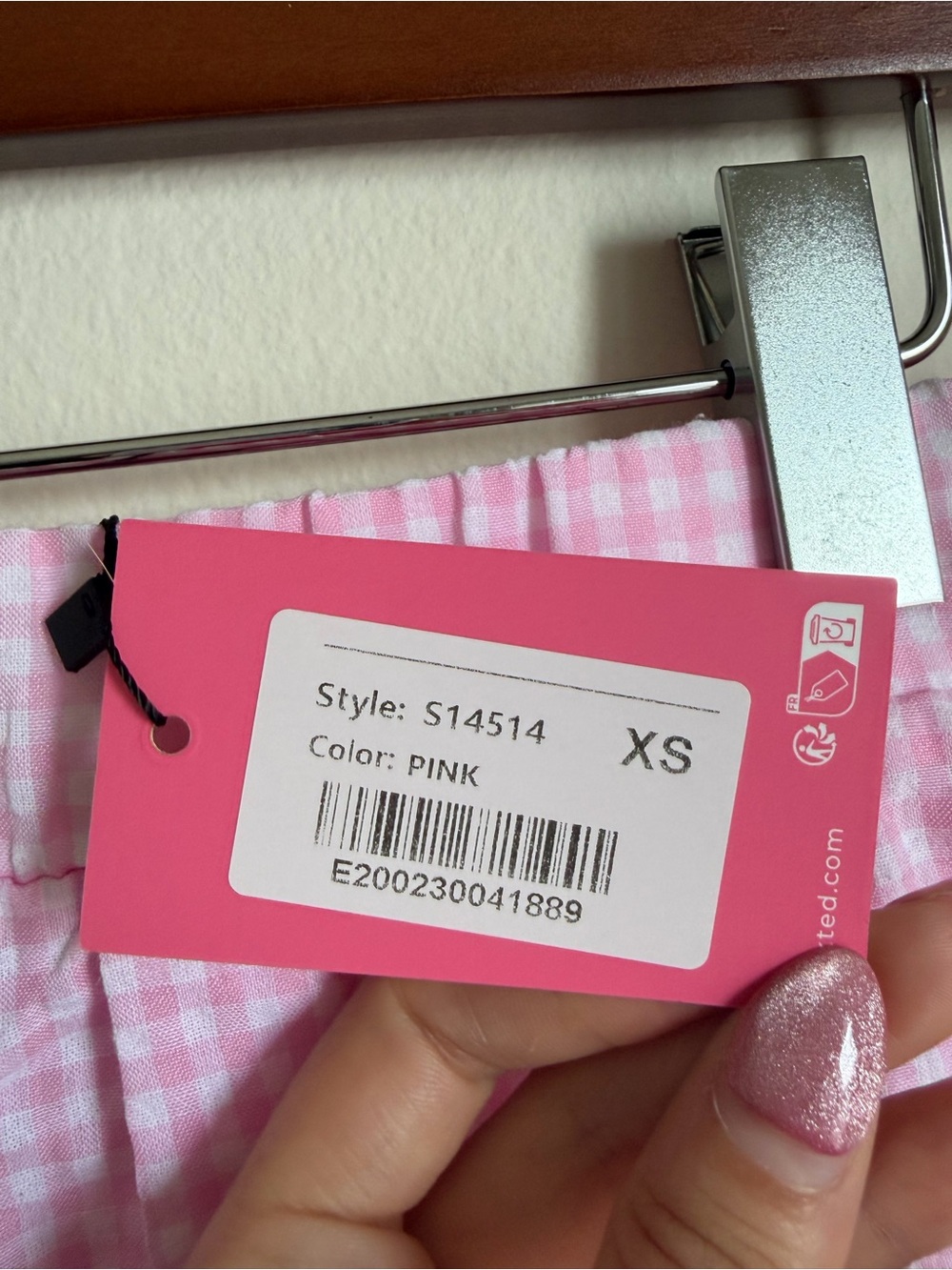 NWT Edikted Pink Gingham Cotton Blend Shorts - Picture 4 of 6